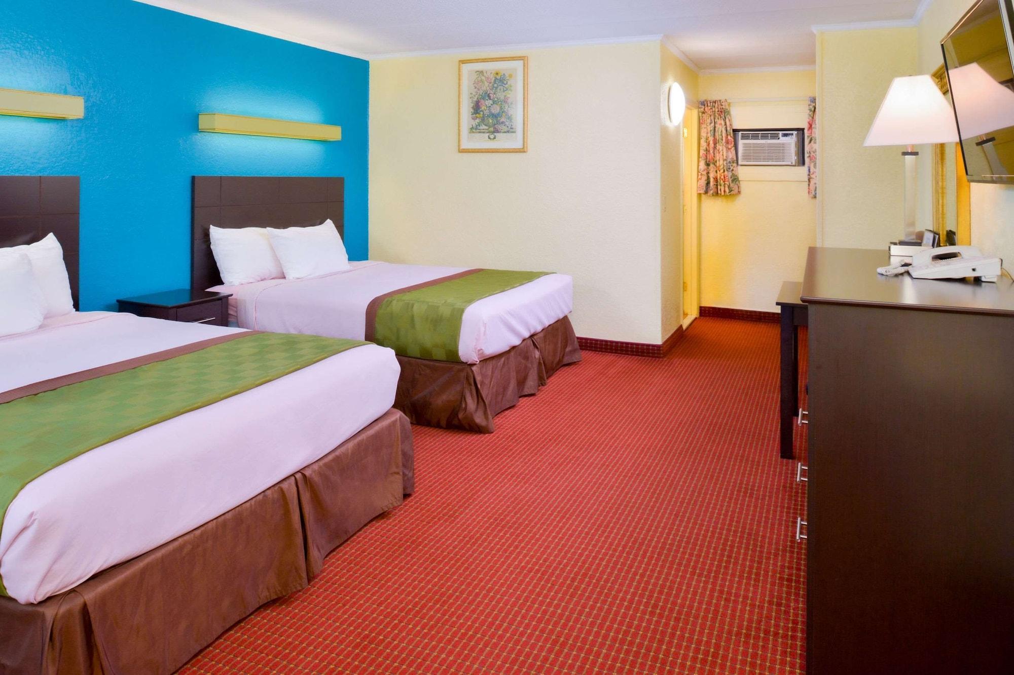 Rodeway Inn Orleans - Cape Cod Экстерьер фото