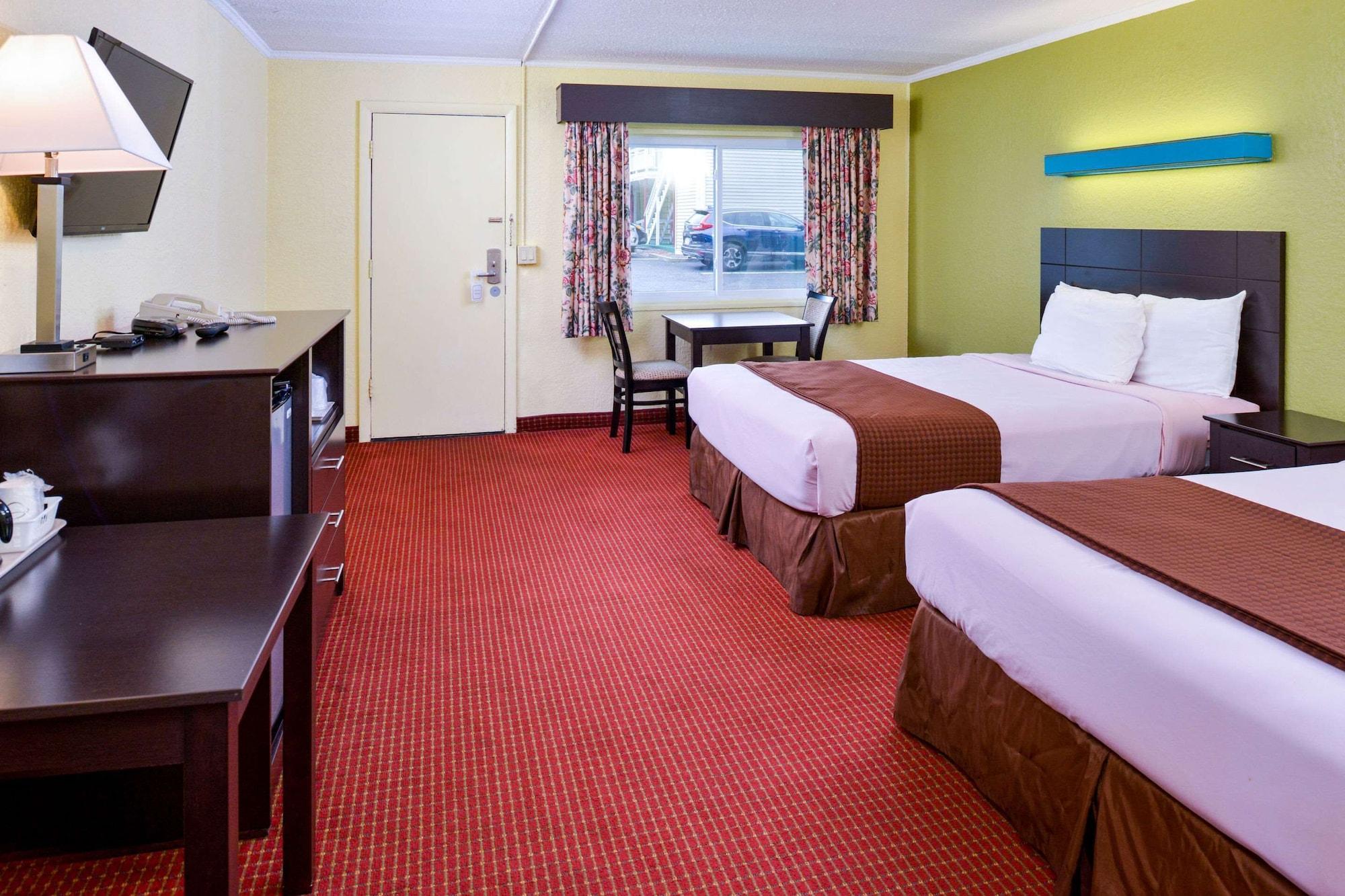 Rodeway Inn Orleans - Cape Cod Экстерьер фото