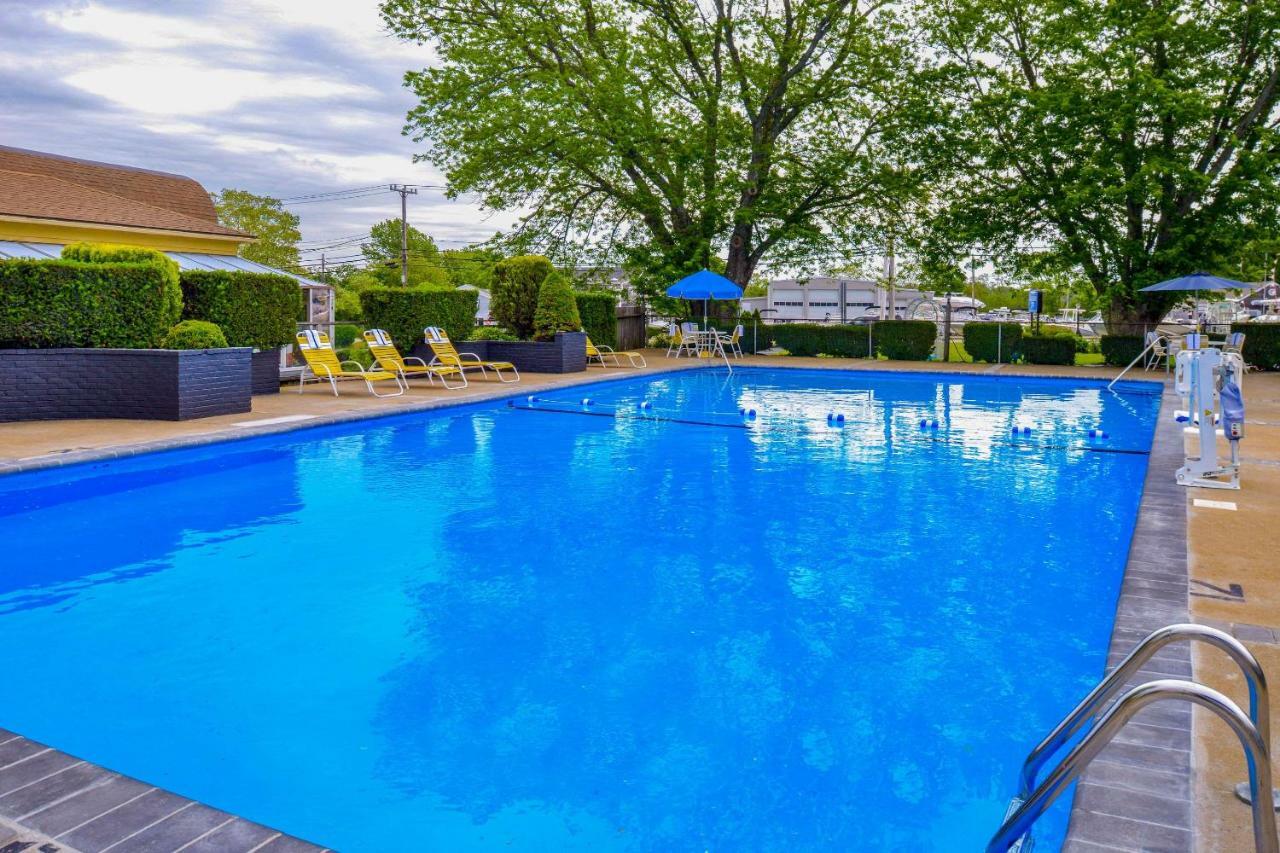 Rodeway Inn Orleans - Cape Cod Экстерьер фото